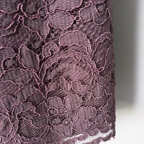 David's Bridal Plum size 4 strapless cocktail dress with lace - Picture 4 of 5